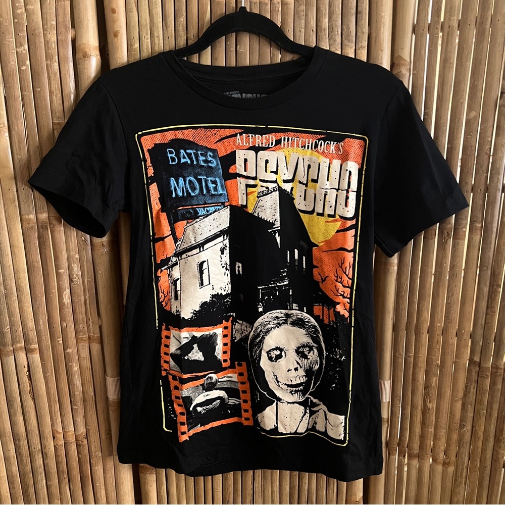 Terror Threads Psycho Bates Motel T-Shirt